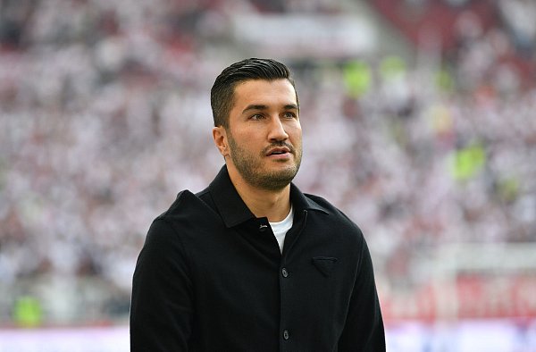 Kassierte die erste Niederlage im sechsten Pflichtspiel als BVB-Cheftrainer: Nuri Sahin. - © Jan-Philipp Strobel/dpa