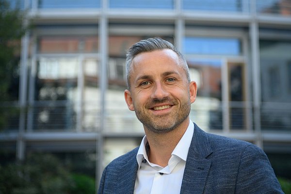 Ulrich Siegmund war schon im Mai 2025 als AfD-Spitzenkandidat für die Wahl im September 2026 aufgestellt worden. (Archivbild) - © Klaus-Dietmar Gabbert/dpa