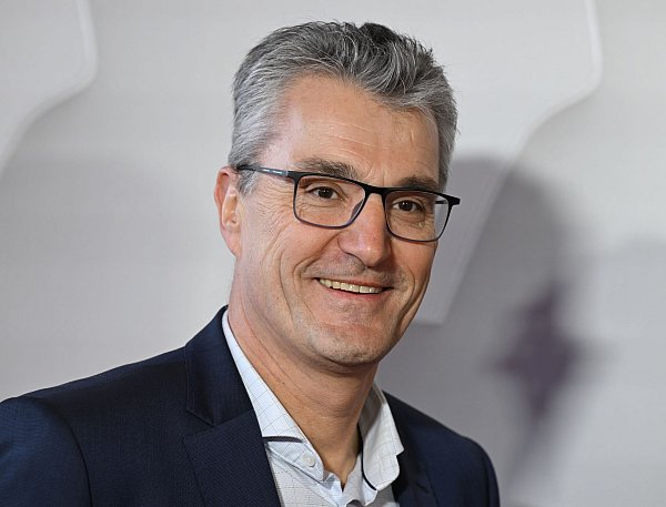 Knut Kircher, der Geschäftsführer der DFB Schiri GmbH. - © Arne Dedert/dpa