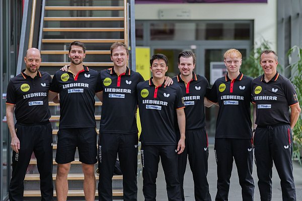 Das deutsche EM-Team. - © Rolf Vennenbernd/dpa