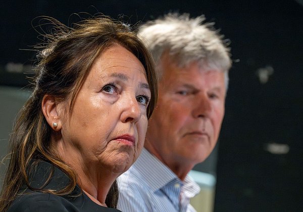 Die Eltern wollen die Einstellung der Ermittlungen nicht hinnehmen. - © Peter Kneffel/dpa