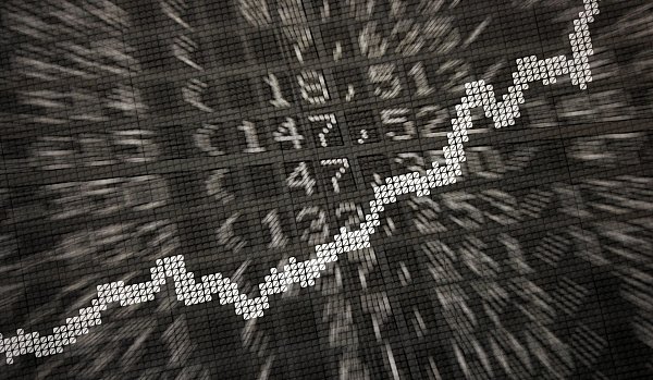 Die Dax-Konzerne haben den Umsatz 2024 trotz Wirtschaftskrise gesteigert - sie sind global tätig (Archivbild) - © Daniel Reinhardt/dpa