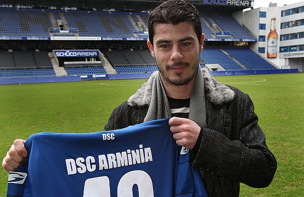 Der 22-jährige Bulgare wird bei Arminia die Rückennummer 49 tragen. - © FOTO: ANDREAS ZOBE