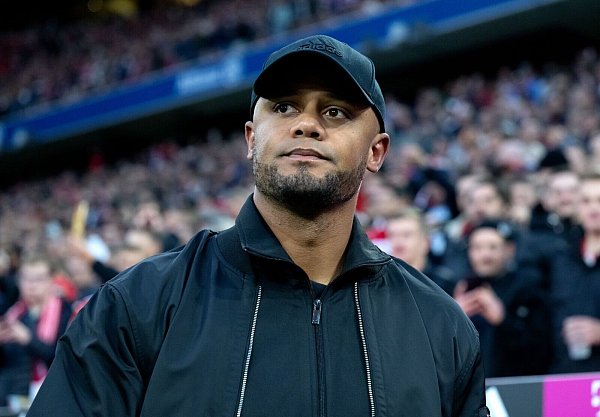 Zufrieden mit der Spielweise: Bayern-Coach Kompany. - © Sven Hoppe/dpa