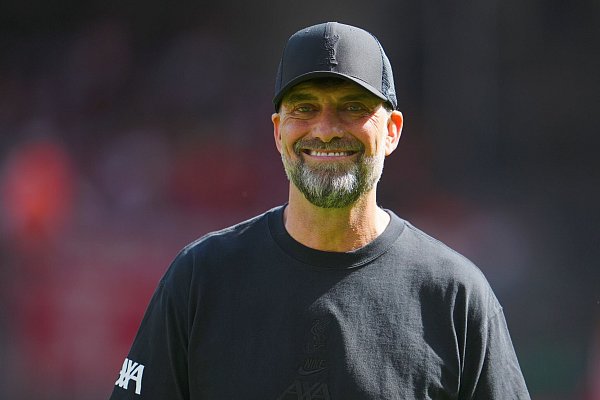 Jürgen Klopp gönnt sich derzeit eine Pause vom Fußball. - © Jon Super/AP/dpa