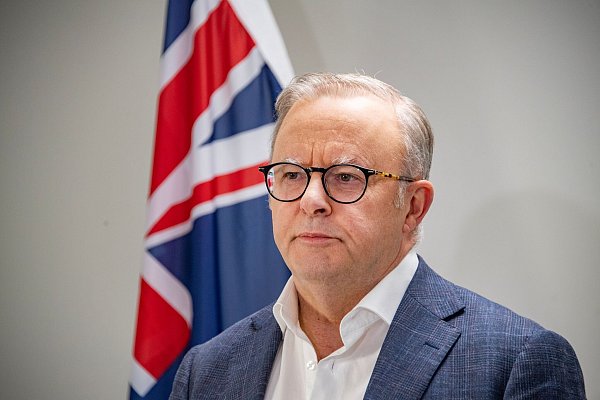 «Wir wissen, dass soziale Medien sozialen Schaden anrichten,» sagt Anthony Albanese, Australiens Premierminister. (Archivbild) - © Brian Cassey/AAP/dpa
