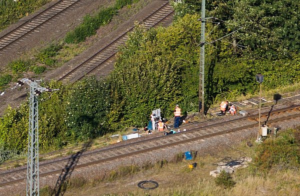 Mittlerweile läuft der Bahnverkehr zwischen Hannover und Berlin fast wieder wie gewohnt. - © Julian Stratenschulte/dpa