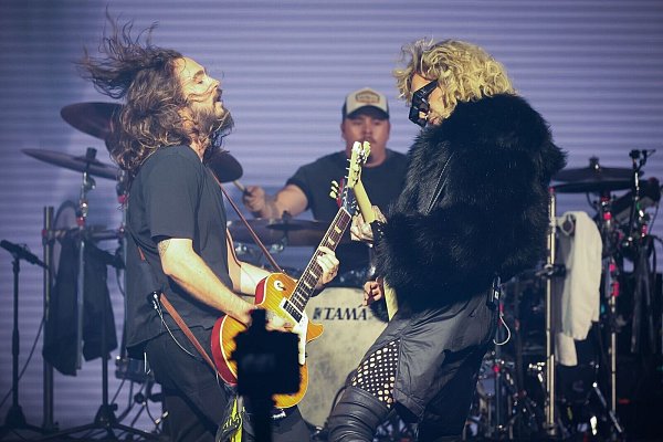 Kein Tokio-Hotel-Konzert ohne «Durch den Monsun» (Archivbild). - © Christian Charisius/dpa