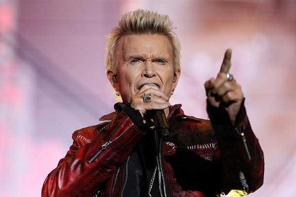 Billy Idol ist unter den Nominierten für die «Rock & Roll Hall of Fame».(Archivbild) - © Ginnette Riquelme/AP/dpa