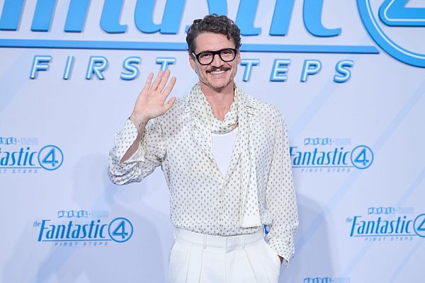 Pedro Pascal ist dieses Jahr in mehreren Kinoproduktionen zu sehen. - © Annette Riedl/dpa
