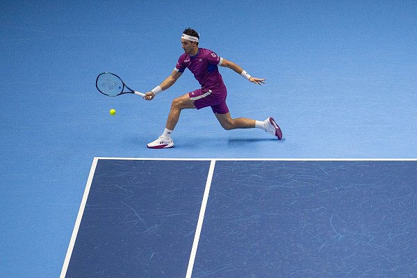 Casper Ruud schaffte mit einem Coup über Carlos Alcaraz einen Schritt in Richtung Halbfinale. - © Marco Alpozzi/LaPresse via ZUMA Press/dpa