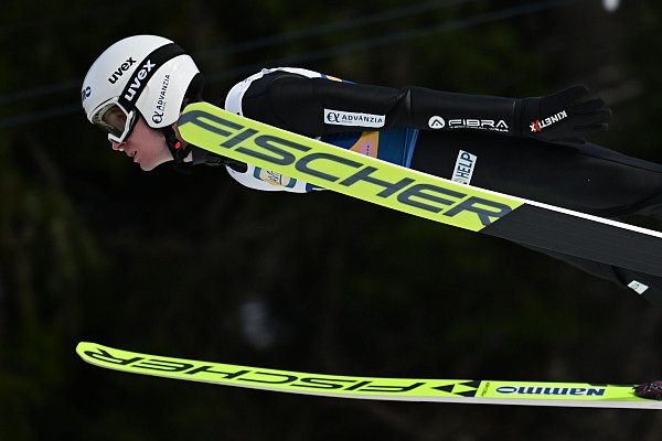 Kristoffer Eriksen Sundal wurde beim Sommer-Grand-Prix diskualifiziert. - © Hendrik Schmidt/dpa
