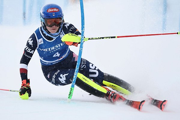 Der Sieg in Sestriere war für Mikaela Shiffrin der insgesamt 63. in einem Weltcup-Slalom. - © Marco Trovati/AP/dpa