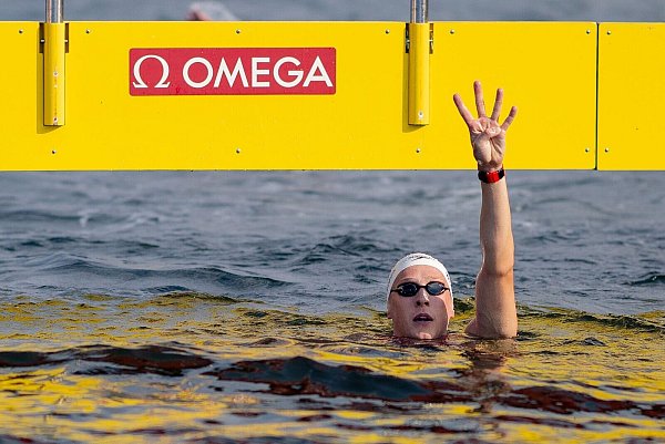 Florian Wellbrock schaffte im Freiwasser Historisches. - © Jo Kleindl/dpa