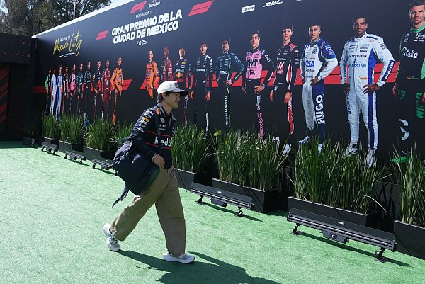 Yuki Tsunoda: Muss er bei Red Bull wieder gehen? - © Fernando Llano/AP/dpa