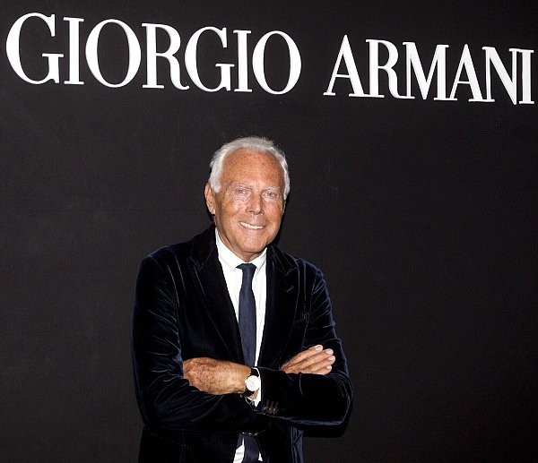 Giorgio Armani ist im Alter von 91 Jahren gestorben. (Archivbild) - © Claudio Peri/ANSA/dpa