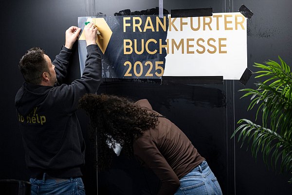 Die Buchmesse öffnet am Mittwoch. - © Hannes P. Albert/dpa