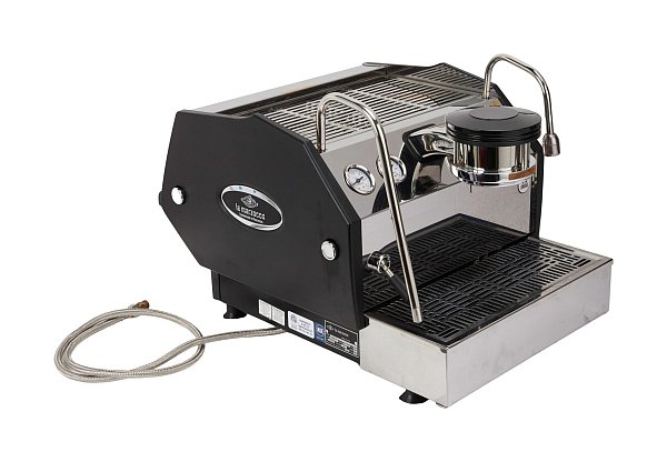 Eine Espresso-Maschine aus dem Haushalt von Lynch wurde ebenfalls versteigert. - © -/Julien\\\'s Auctions/dpa