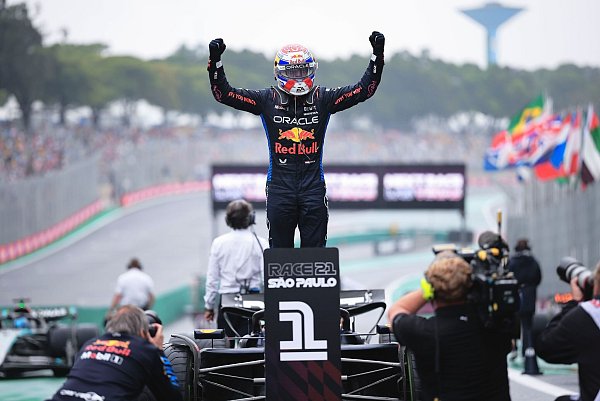 Eine Leistung aus einer eigenen Welt von Max Verstappen. - © Ettore Chiereguini/AP