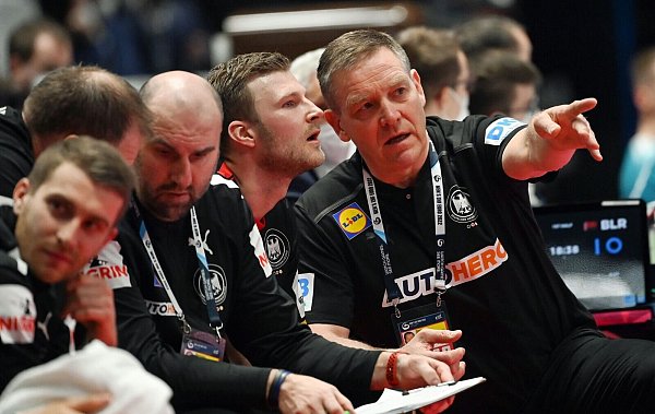 Bundestrainer Alfred Gislason - © Marijan Murat/dpa