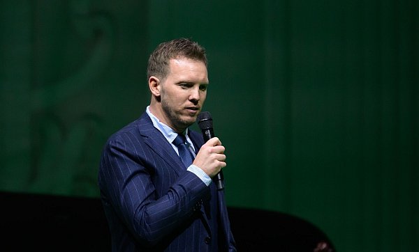 Der Bundestrainer verkündet seinen Kader für das Viertelfinale der Nations League gegen Italien. - © Hendrik Schmidt/dpa