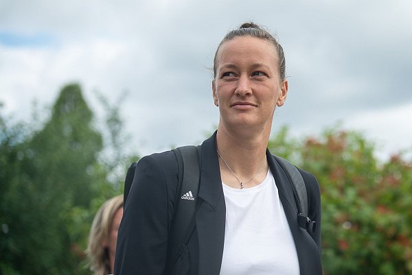 Almuth Schult kann sich bei der Suche nach einem Nachfolger von Interimsbundestrainer Horst Hrubesch bei den deutschen Fußballerinnen jemand aus dem Männerbereich vorstellen. - © Sebastian Gollnow/dpa