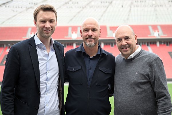 Ten Hag muss in Leverkusen den Umbruch gestalten. - © Federico Gambarini/dpa