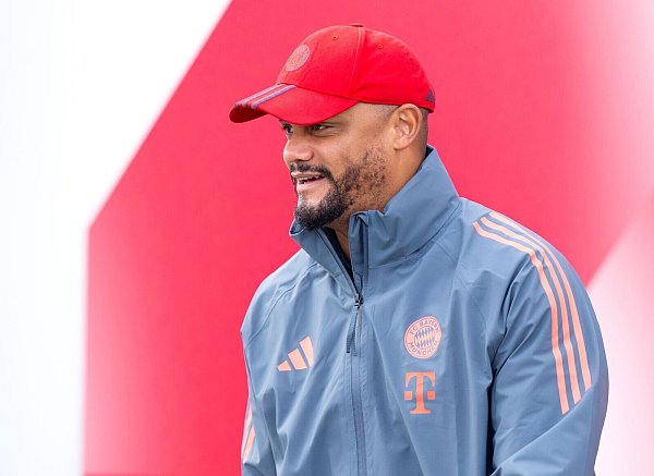 Will die Siegesserie fortsetzen: Bayern-Trainer Vincent Kompany. - © Sven Hoppe/dpa
