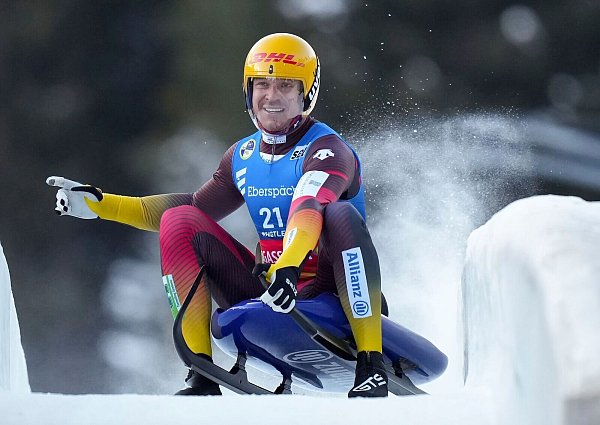 Felix Loch: Rodel-Rekord für die Ewigkeit? - © Darryl Dyck/The Canadian Press/AP/dpa