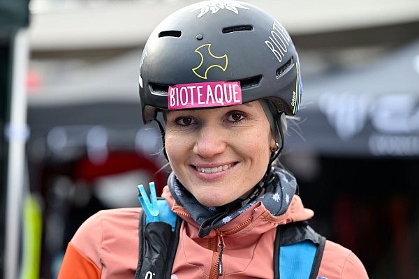 Tatjana Paller aus Starnberg ist Deutschlands beste Skibergsteigerin. - © Uwe Lein/dpa