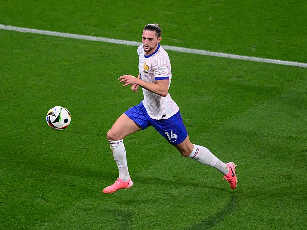 Adrien Rabiot spielte seit 2019 bei Juventus Turin. - © Robert Michael/dpa