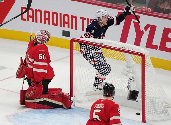 Jake Guentzel erzielte zwei Treffer für die USA beim 3:1 gegen Kanada. - © Christinne Muschi/Canadian Press via ZUMA Press/dpa