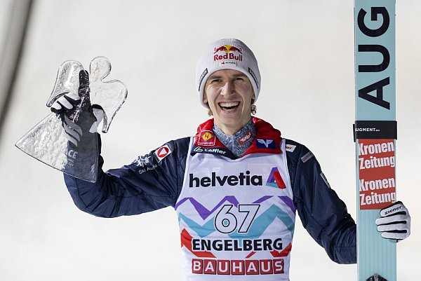 Daniel Tschofenig war in Engelberg in Topform. - © Philipp Schmidli/KEYSTONE/dpa
