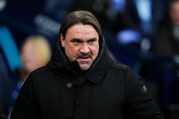 Leeds-Trainer Daniel Farke steht beim Aufsteiger unter Druck. - © Martin Rickett/PA Wire/dpa