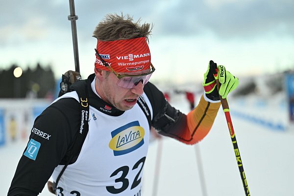 Johannes Kühn blieb nur liegend fehlerfrei. - © Martin Schutt/dpa