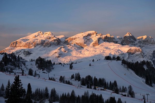 Die Sonne geht auf: Wer in der «Las Vegas Lodge» frühstückt, hat einen Premiumblick auf den Sellastock. - © Florian Sanktjohanser/dpa-tmn
