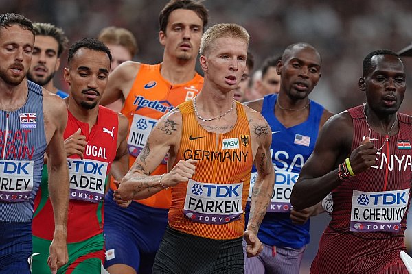 Robert Farken erlebte über die 1.500 Meter eine Enttäuschung. - © Michael Kappeler/dpa