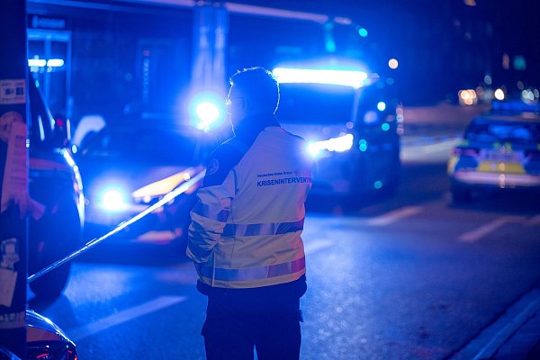 Der Einsatz der Polizei lief am Abend noch. - © Rene Schröder/News5/dpa
