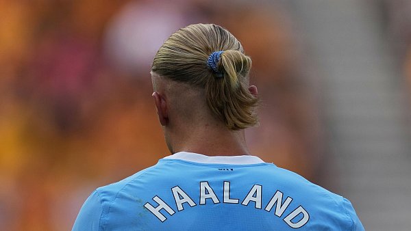 Ob die Änderung auch für das Manchester-Trikot gilt, ist unklar. (Archivbild) - © Dave Shopland/AP/dpa