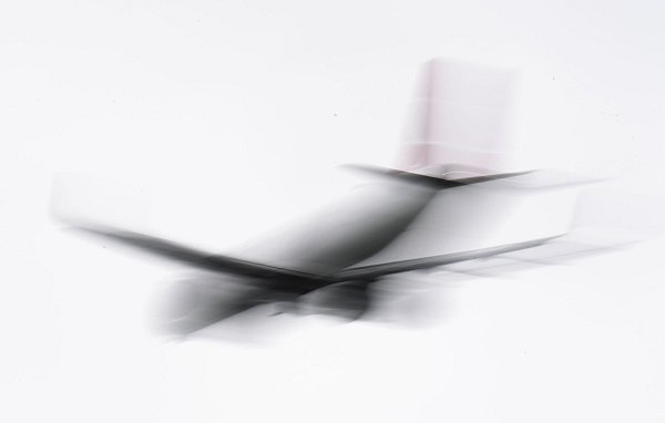 Auch wenn\\\'s mal ruckelt: Das Flugzeug gilt als eines der sichersten Verkehrsmittel. - © Julian Stratenschulte/dpa/dpa-tmn