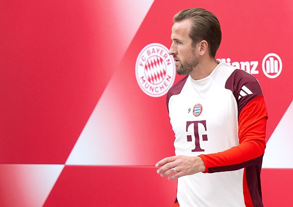 Harry Kane ist nach seiner Blessur beim Abschlusstraining dabei. - © Sven Hoppe/dpa