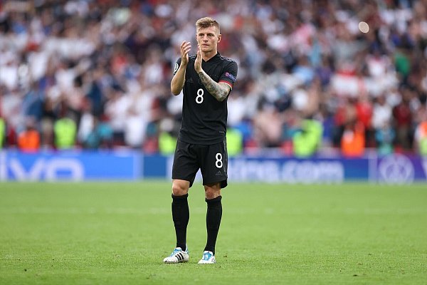 Bei der EM 2021 schied Kroos mit der DFB-Auswahl im Achtelfinale in England aus. - © Christian Charisius/dpa