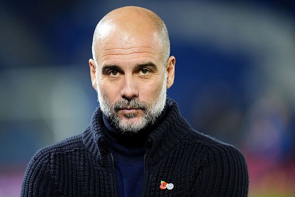 Nach vier Pflichtspiel-Niederlagen in Serie hofft Pep Guardiola auf die Wende. - © Adam Davy/PA Wire/dpa