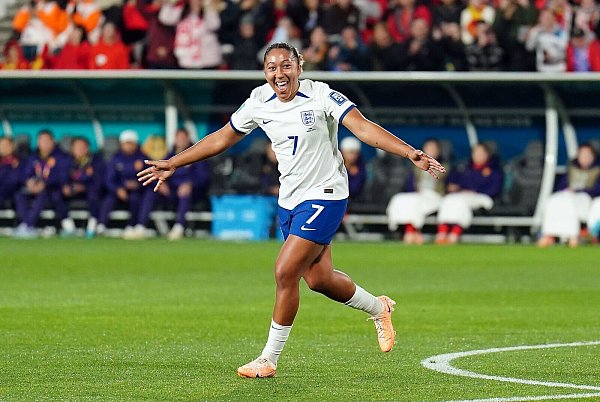 England hofft dagegen auf Treffer von Lauren James. - © Zac Goodwin/PA Wire/dpa