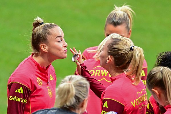 Vor dem Rückspiel des Nations-League-Finals geben sich Gwinn und Co. zuversichtlich. - © Sebastian Christoph Gollnow/dpa