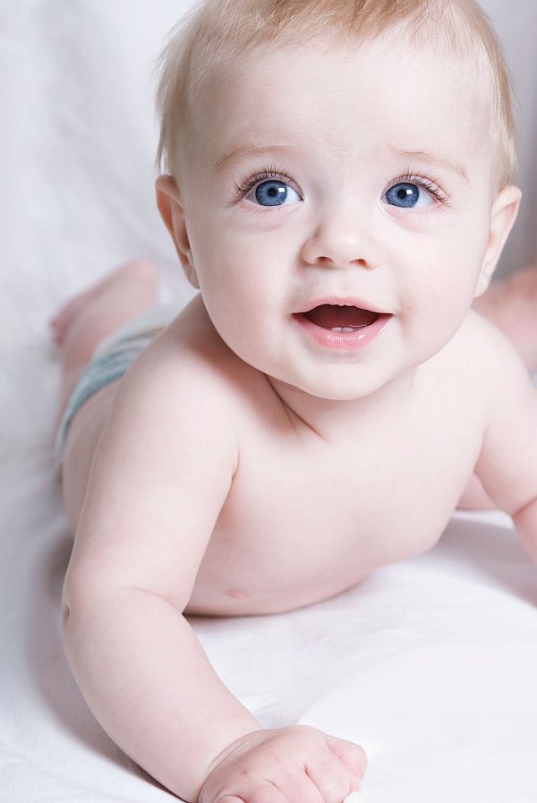 Die Diagnose Endometriose steht? Wer prinzipiell einen Kinderwunsch hat, sollte ihn am besten vorziehen - sofern das denn möglich ist. - © Silke Heyer/dpa-tmn