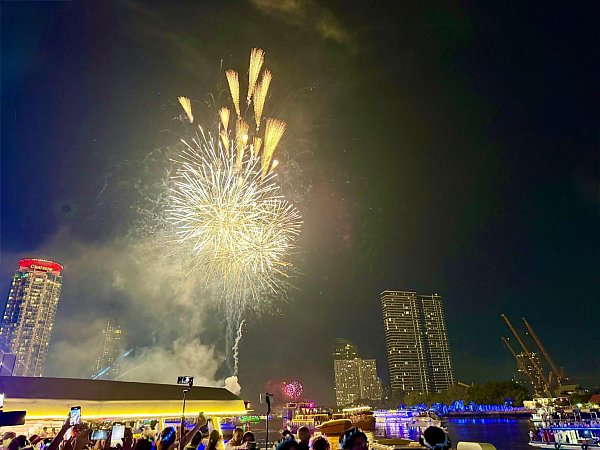 Thailand ist gerade zu Silvester bei Touristen aus aller Welt beliebt. (Archivbild) - © Carola Frentzen/dpa