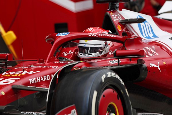 Am Ende des Rennens lahmte Charles Leclercs Ferrari gewaltig. - © Anna Szilagyi/Pool EPA/AP/dpa