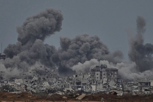 Große Teile des Gazastreifens sind nach zwei Jahren Krieg zerstört. - © Ariel Schalit/AP/dpa