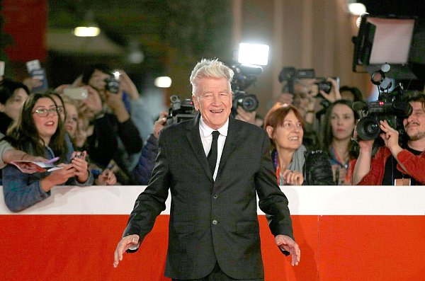 Sein Tod löste in Hollywood Trauer aus, Kollegen würdigten Lynchs Verdienste. (Archivbild) - © Domenico Stinellis/AP/dpa